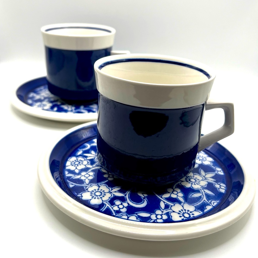 Set of 2 VTG Mikasa Japan Light'n Lively Blue Bonnet Ironstone Cups & Saucers